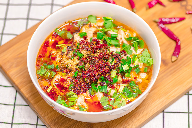 Ẩm Thực Tứ Xuyên Trung Quốc - Thịt heo thái lát trong dầu ớt cay