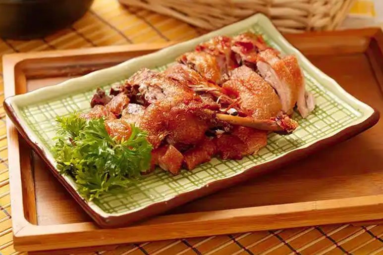 Ẩm Thực Tứ Xuyên Trung Quốc - Vịt hun khói trà