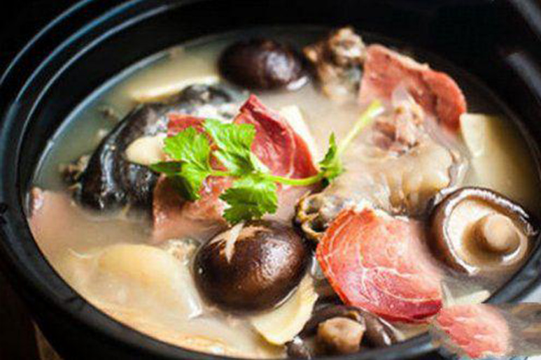 Trường Phái Ẩm thực An Huy Trung Quốc - Ba ba hầm giăm bông