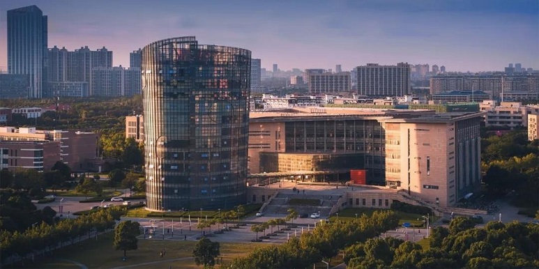 Đại học Sư phạm Hoa Đông