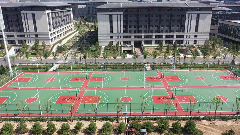 Sân thể thao tại Đại học Sơn Tây