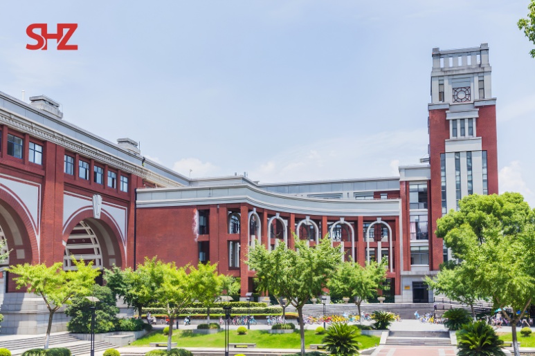 Môi trường học tập tại Đại học Sư phạm Hoa Đông